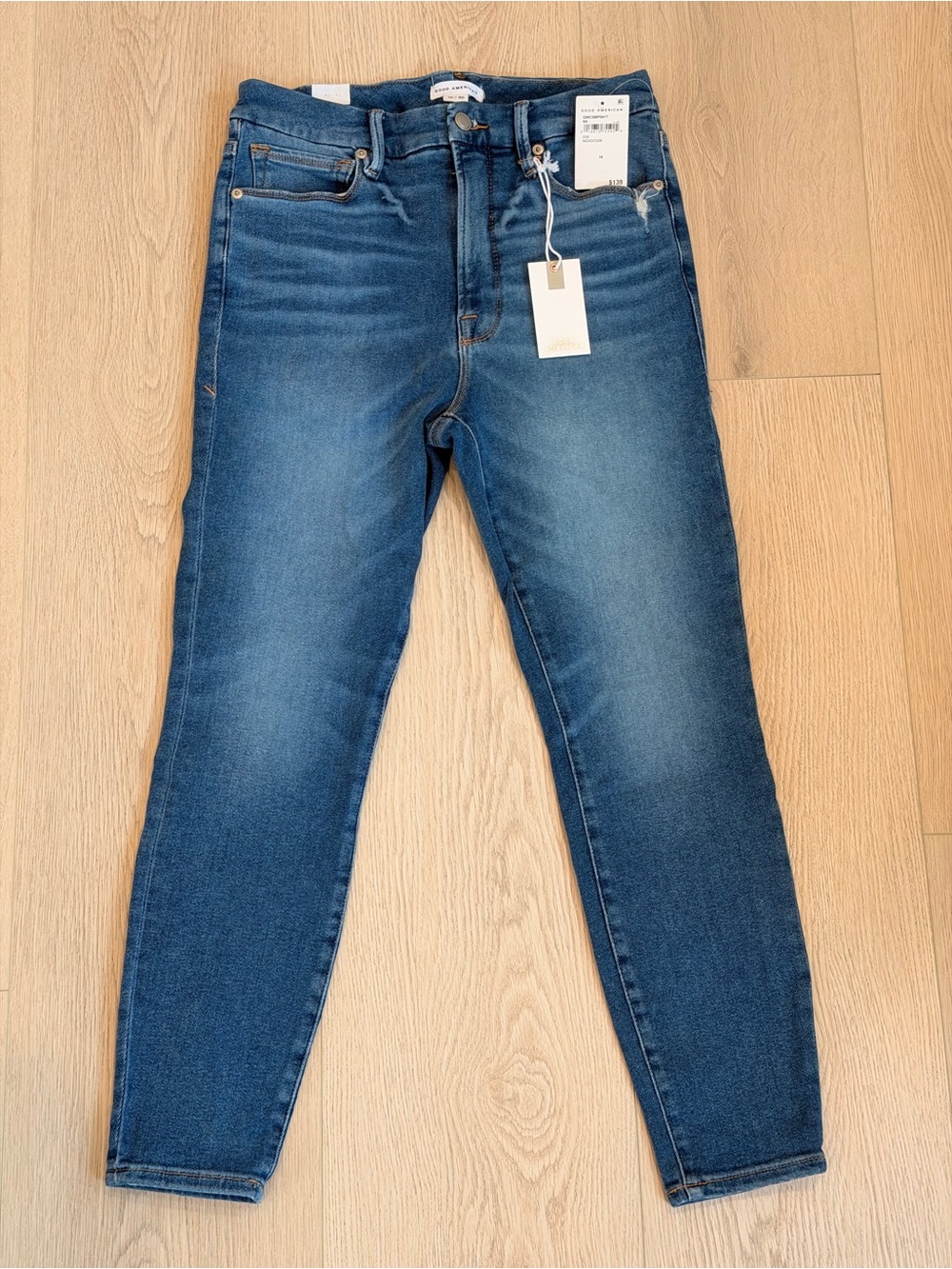 NEW✨Good American Good Waist Crop Skinny Jeans in Medium Blue Wash